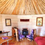 Cabane Couleurs indiennes ses fauteuils atypiques