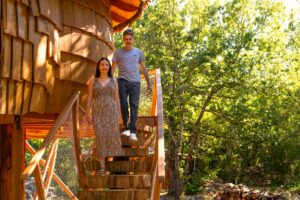 l'envol du phénix extérieur escalier