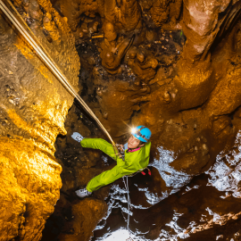terre-exploration-speleologie (3)